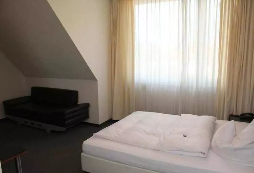 Hotelli Am Hirschgarten