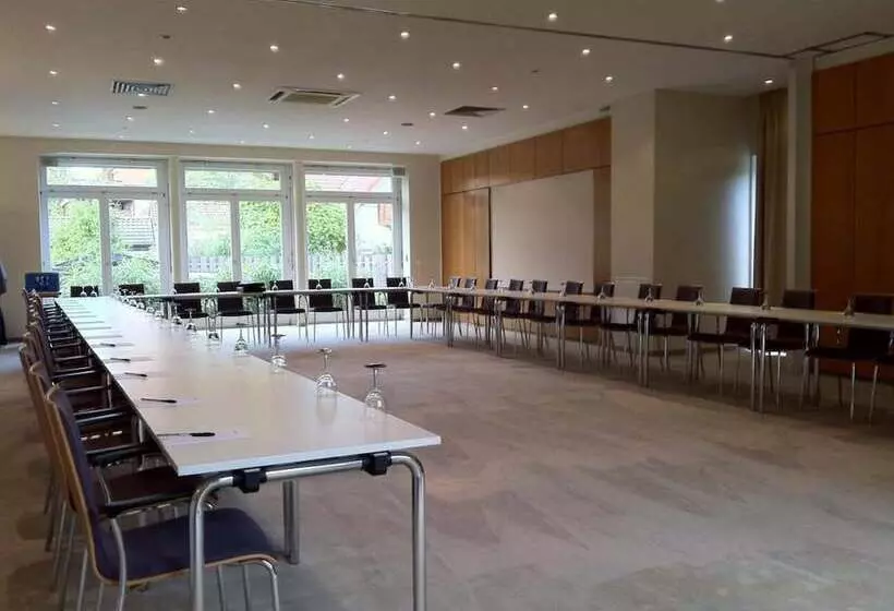 호텔 Ambiente Walldorf