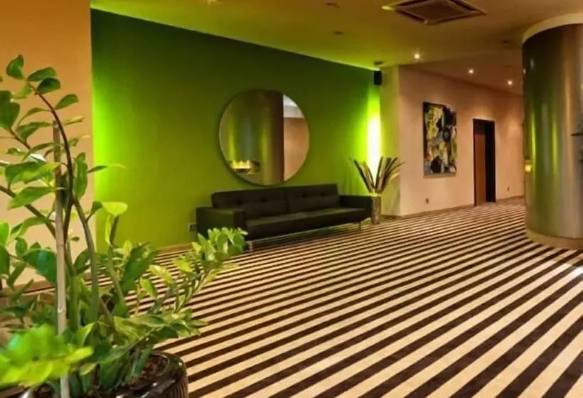 호텔 Ambiente Walldorf