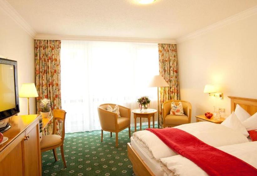 בית מלון כפרי Bayerischer Hof