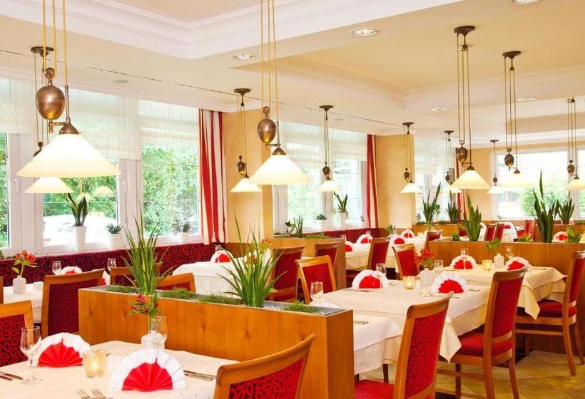 בית מלון כפרי Bayerischer Hof