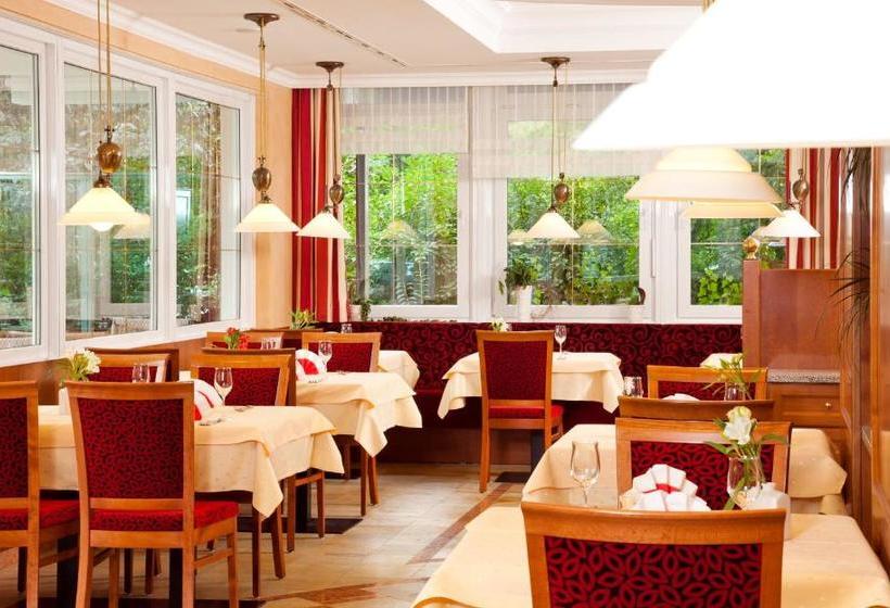 בית מלון כפרי Bayerischer Hof