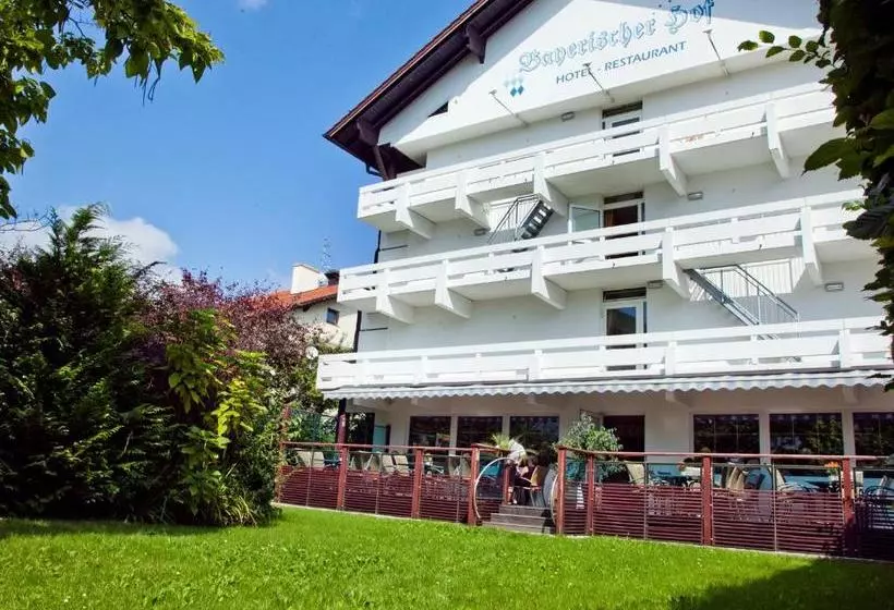 בית מלון כפרי Bayerischer Hof