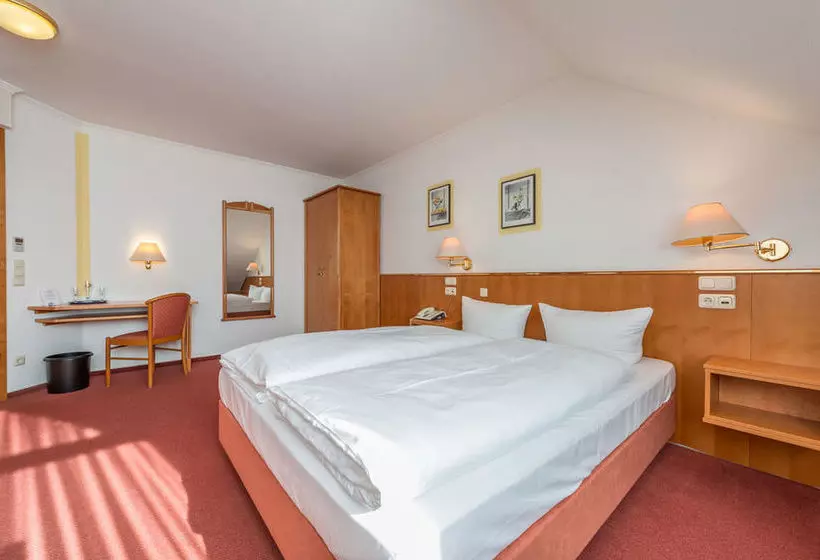 Отель Vinothek   Boardinghouse