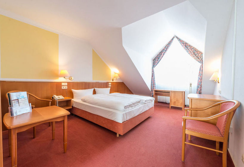 Отель Vinothek Boardinghouse