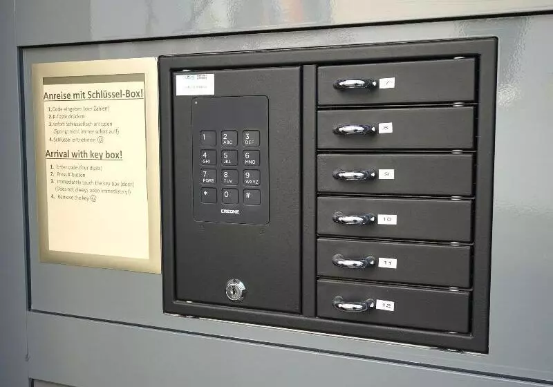 Отель Bonn City