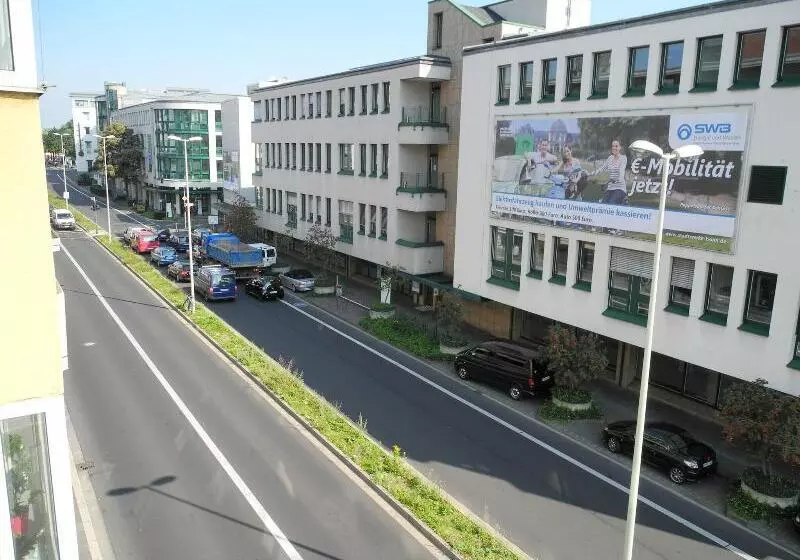 Отель Bonn City