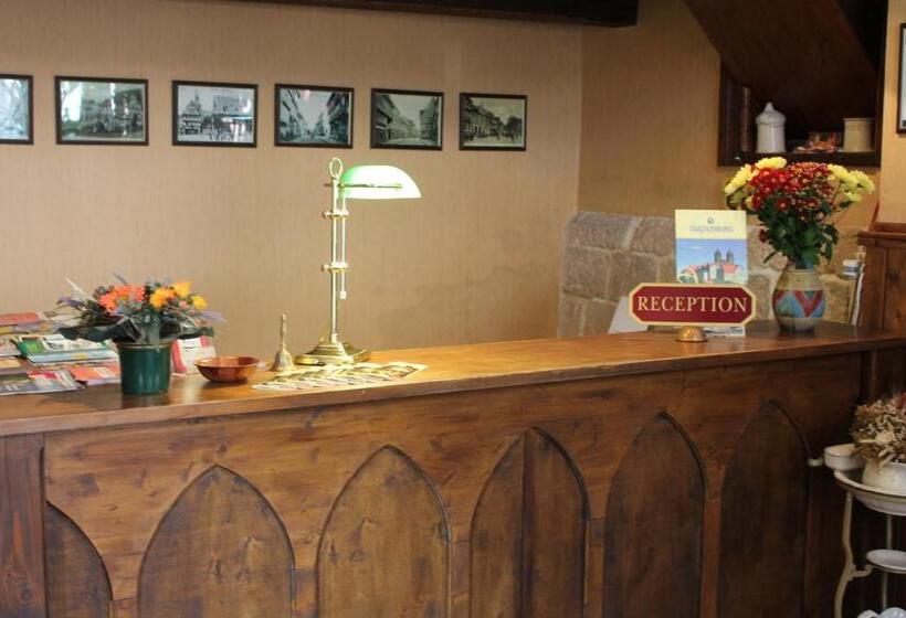 فندق Garni Am Dippeplatz