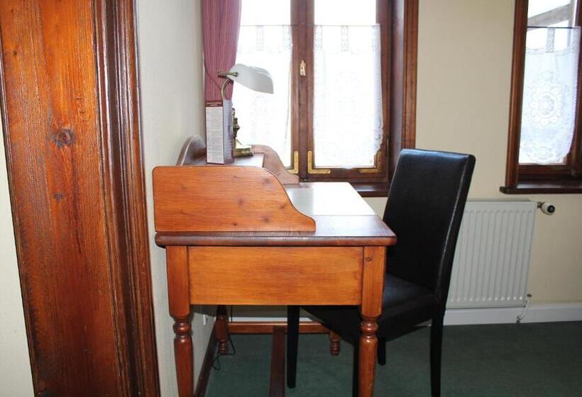 فندق Garni Am Dippeplatz