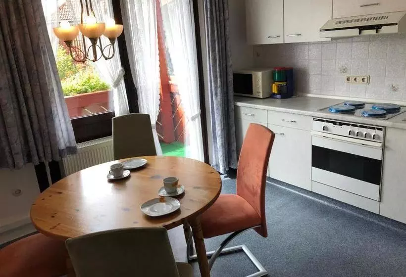 Отель Garni Tonburg