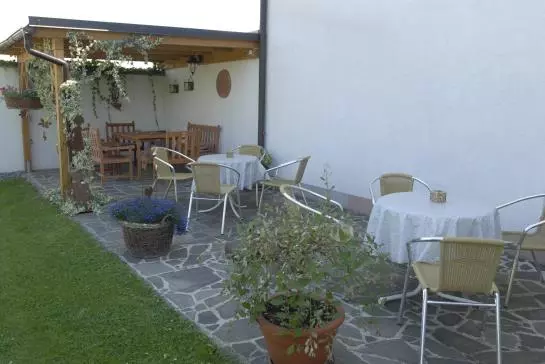 Pensão Gästehaus Glück Wir Haben Immer Eintrittskarten Für Den Europa-park Für Sie!