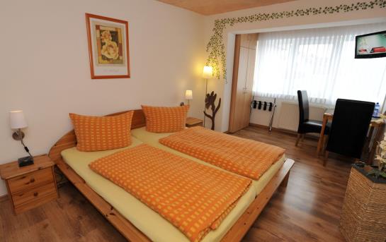 ペンション Gästehaus Glück Wir Haben Immer Eintrittskarten Für Den Europa-park Für Sie!