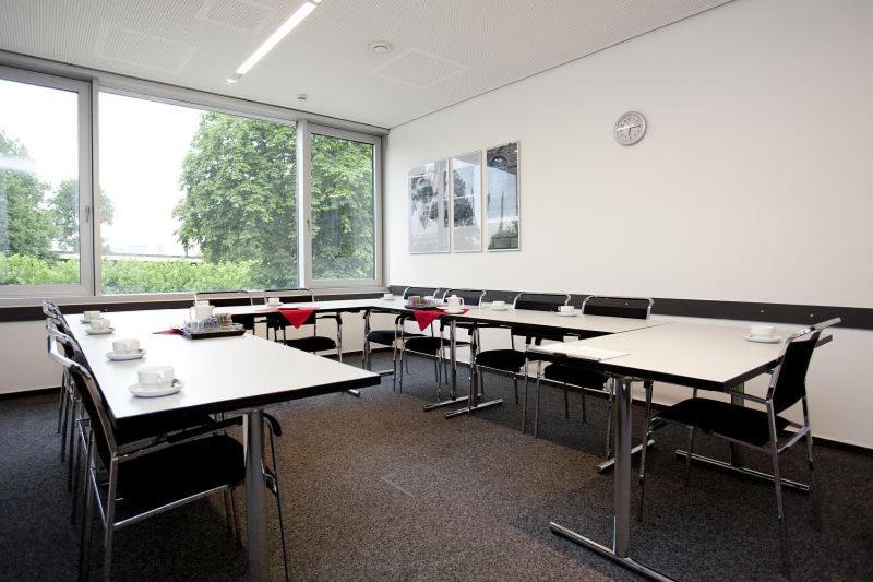 酒店 Jugendherberge Düsseldorf