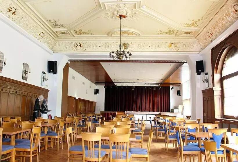 ホテル Neustädter Hof