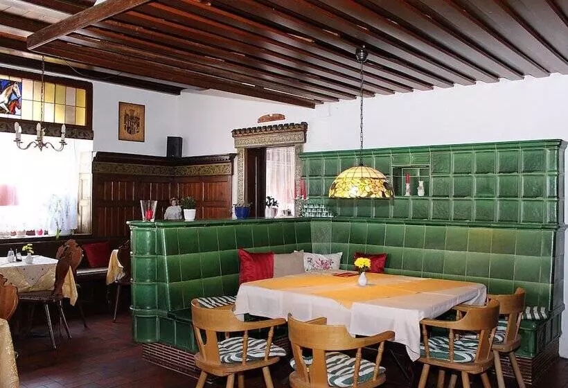 ホテル Neustädter Hof