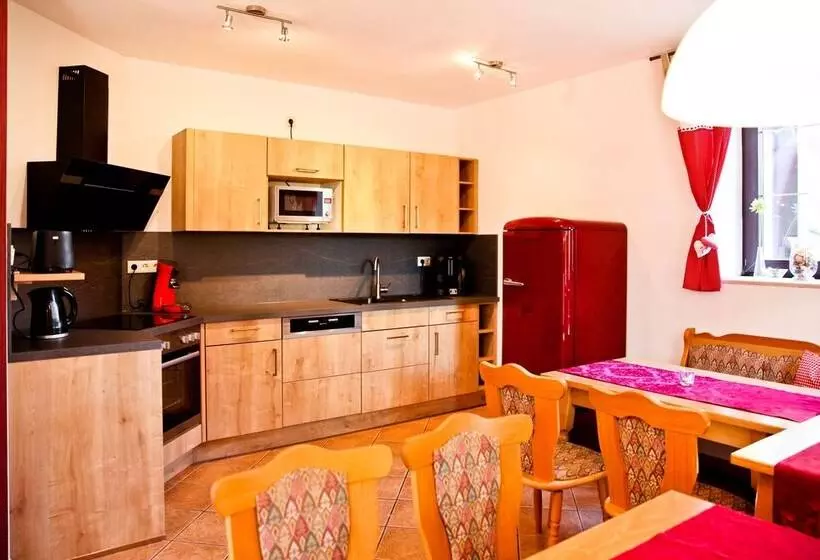 Otel Pension & Ferienwohnung Oberhof 810 M