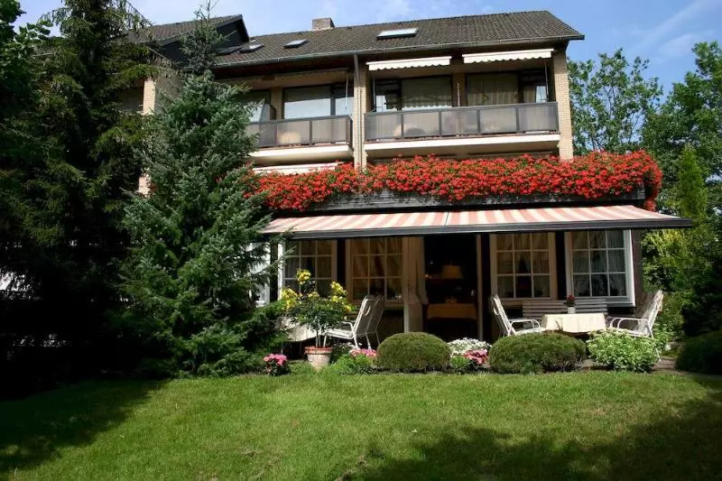 Hotelli Sonnenhügel