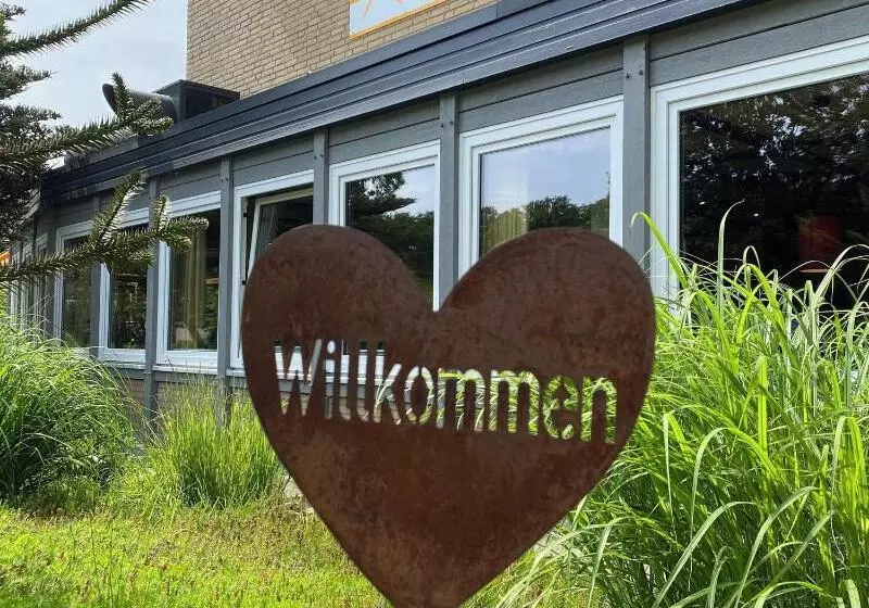 Hotelli Sonnenhügel