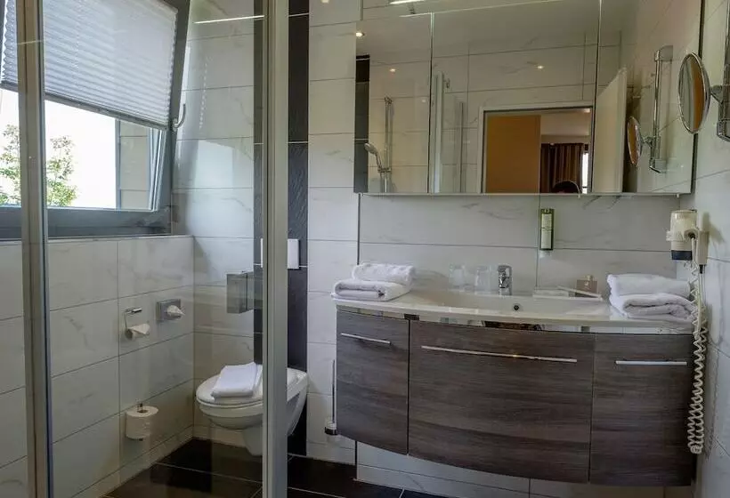 Отель Walpurgishof