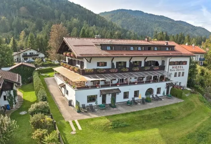 Пансион Gästehaus Maria Theresia  Garni