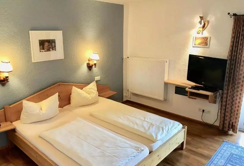 Пансион Gästehaus Maria Theresia  Garni