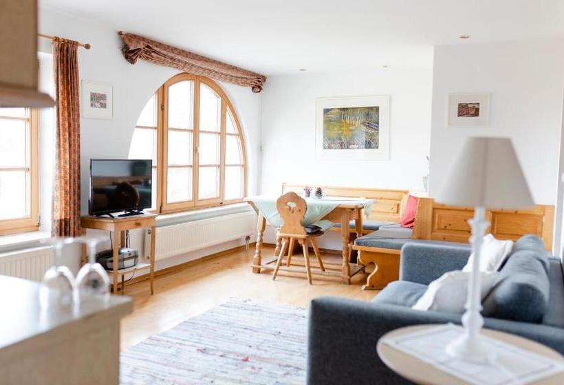 פנסיון Gästehaus Maria Theresia  Garni