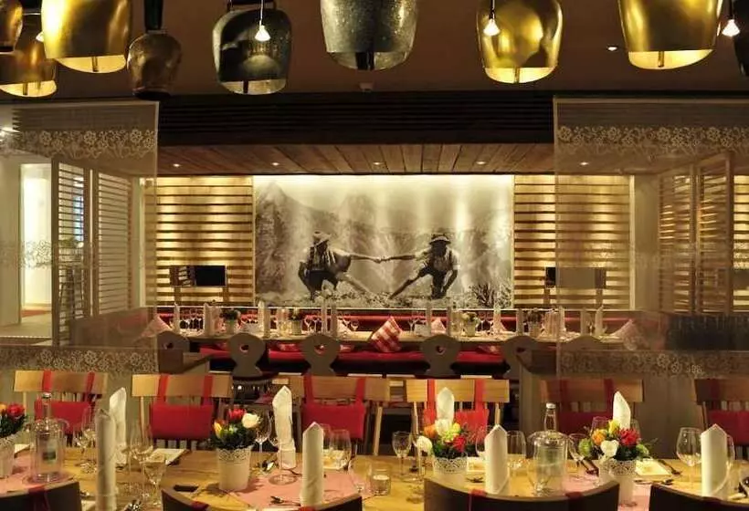 Alpin Lifestyle Hotel Löwen & Strauss