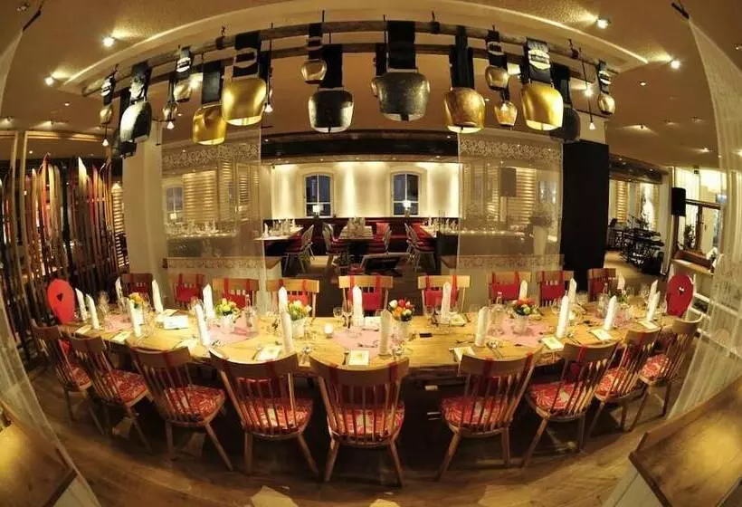 Alpin Lifestyle Hotel Löwen & Strauss