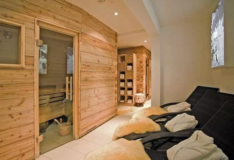 Alpin Lifestyle Hotel Löwen & Strauss