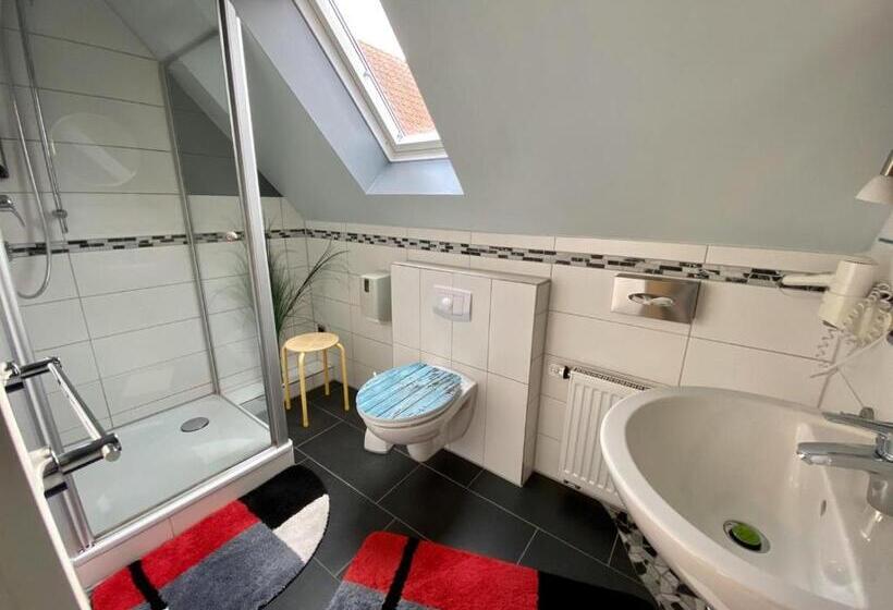 Bed & Breakfast In Legden