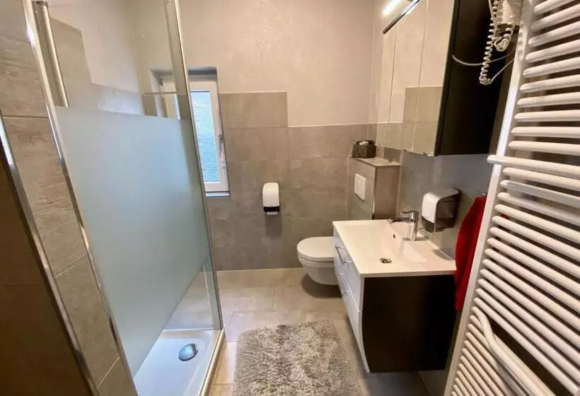 Bed & Breakfast In Legden