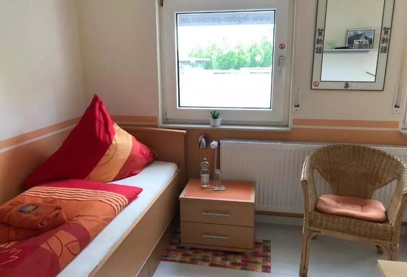 Bed & Breakfast In Legden