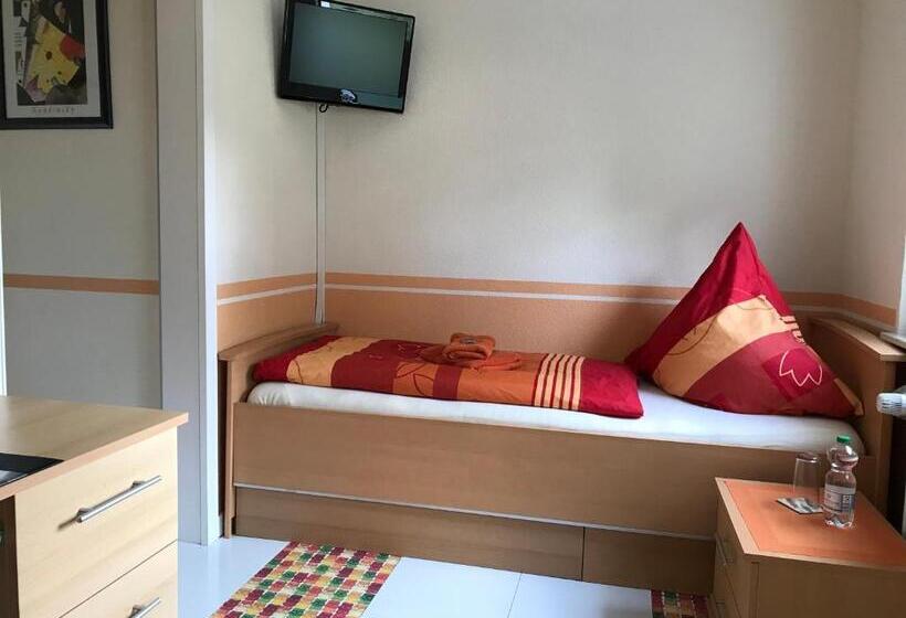 Bed & Breakfast In Legden