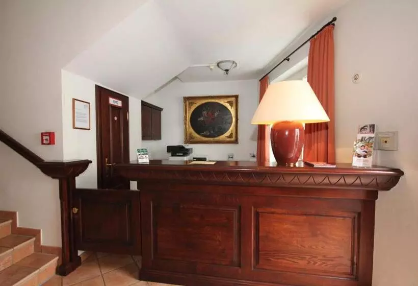 Отель Drei Linden