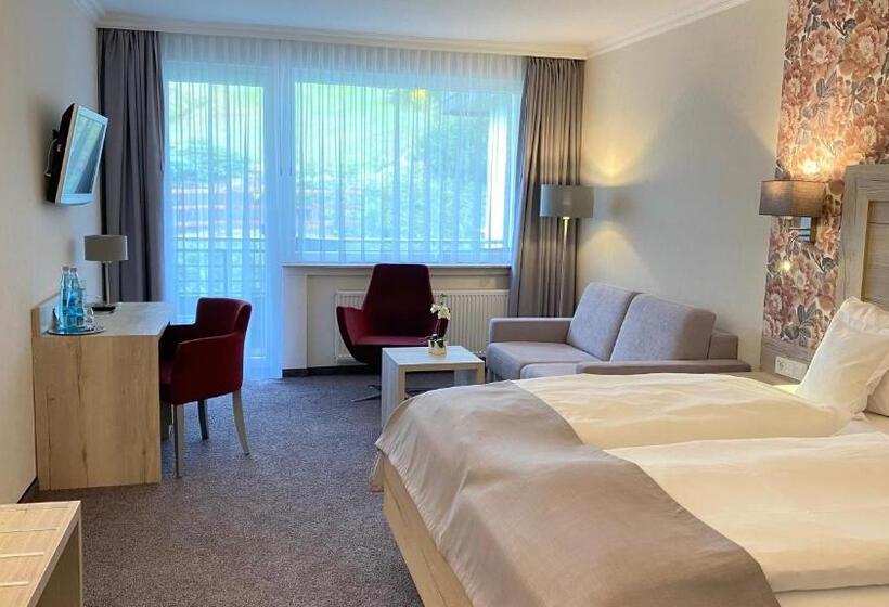 هتل Garni Fürst Von Waldeck