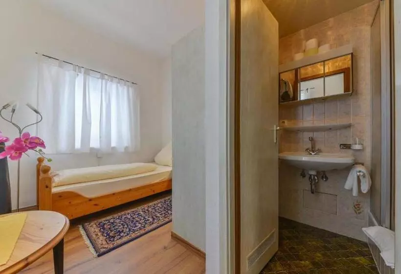 酒店 Garni Jägerhof