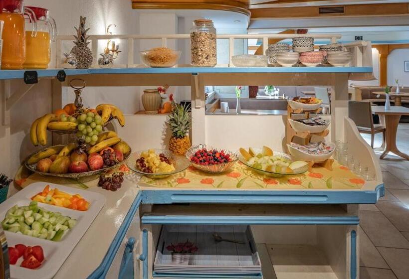 ホテル Garni Jägerhof