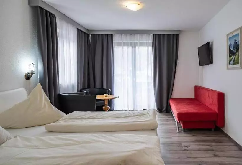 酒店 Garni Jägerhof