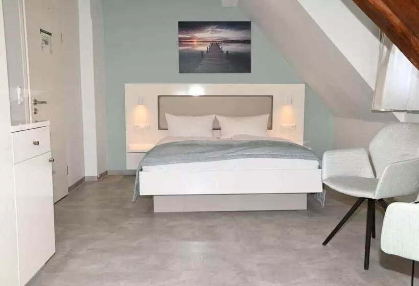 Отель Hoeri Am Bodensee