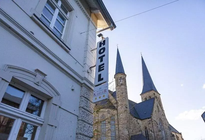 酒店 Karger