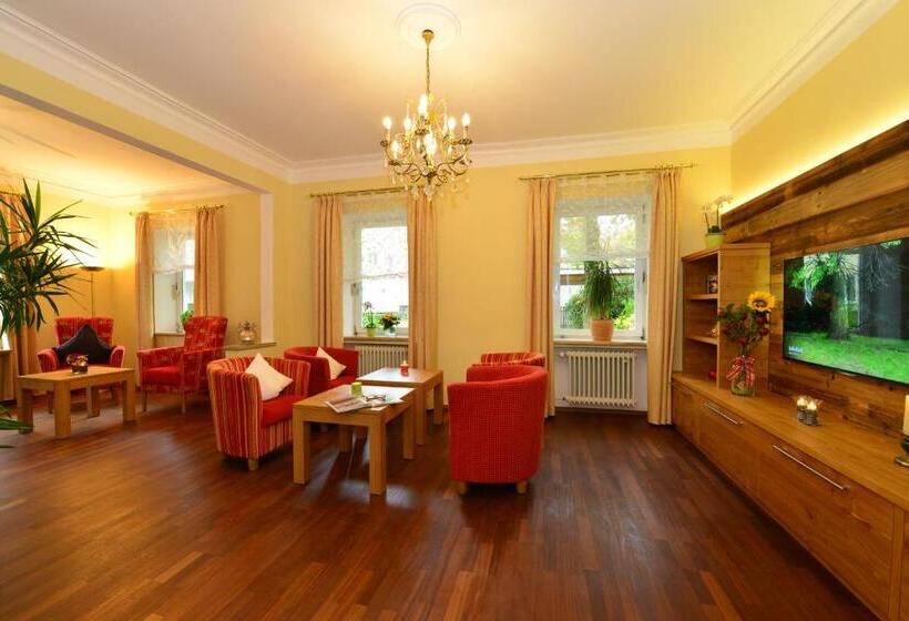 Отель Marienhof