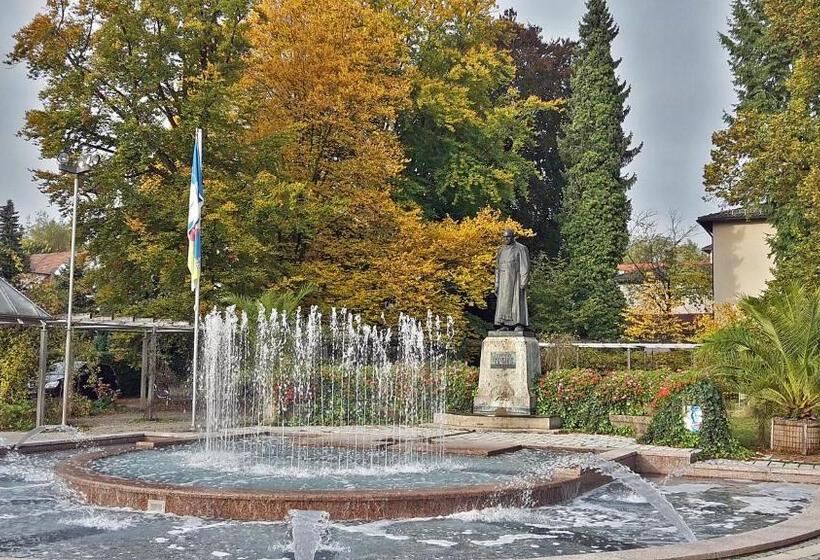 Отель Marienhof