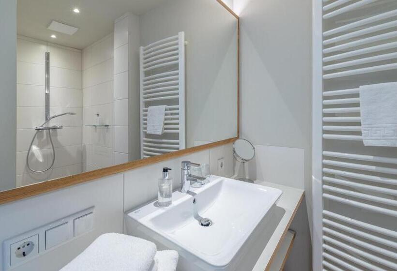 Hotel Müller! Das Weingut & Wein