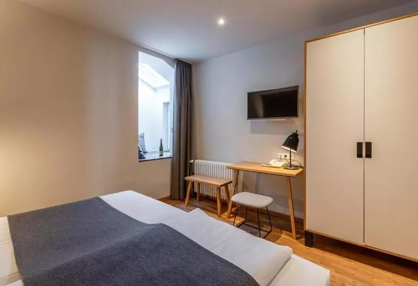 ホテル Müller! Das Weingut & Wein