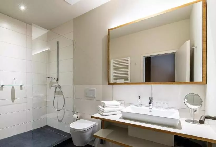 ホテル Müller! Das Weingut & Wein