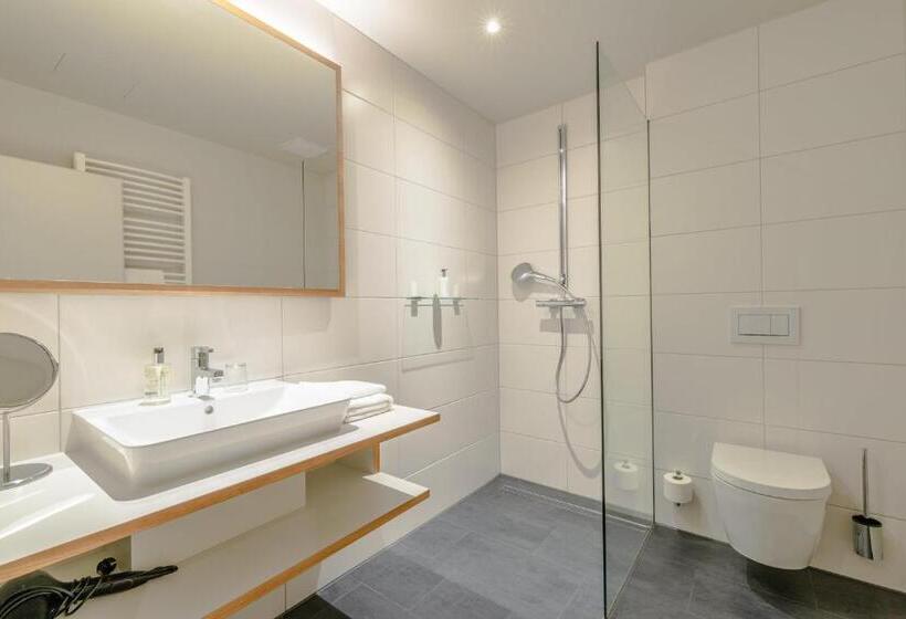 Hotel Müller! Das Weingut & Wein