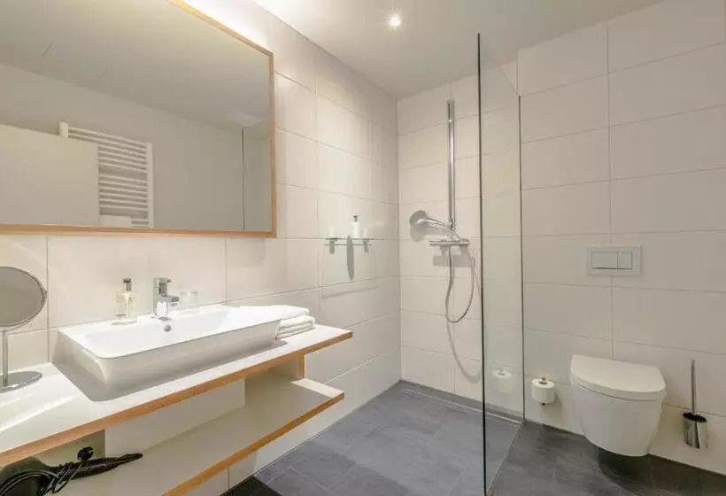 ホテル Müller! Das Weingut & Wein