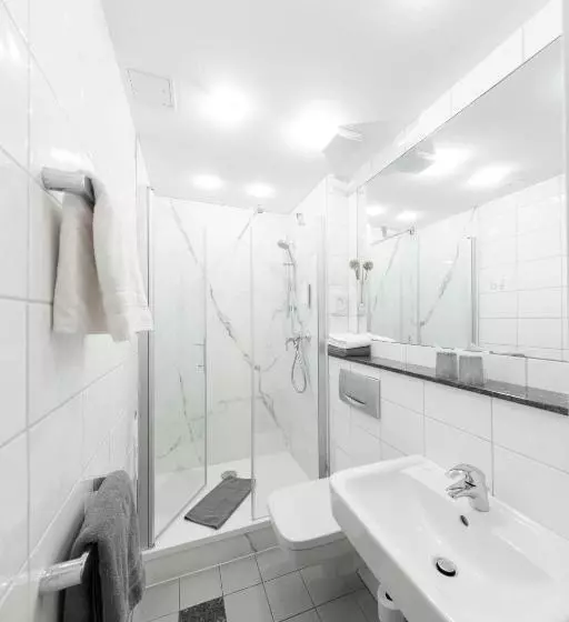 هتل Reichshof Garni