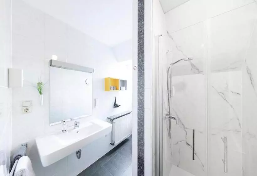 هتل Reichshof Garni