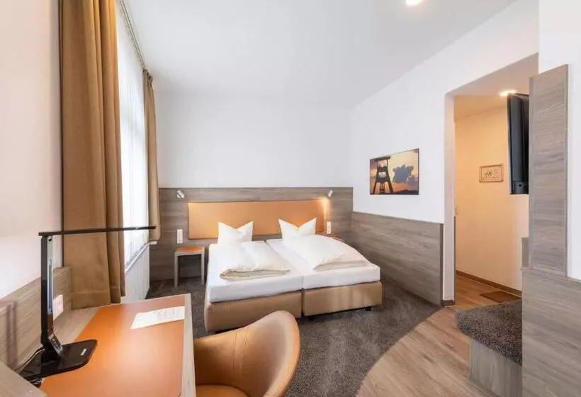 هتل Reichshof Garni